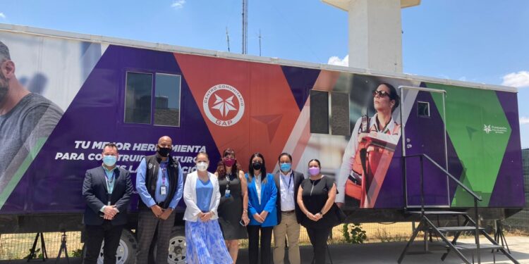 ¿Trabajas en Grupo Aeroportuario del Pacífico? Continúa tus estudios en la UVEG