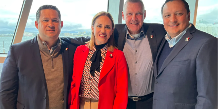 Concluye gobernador gira de trabajo por Islandia