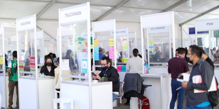 ¿Buscas empleo en León? ¡Acude a Enlace Laboral!