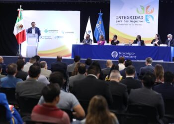 Firman Decálogo por la Integridad para los Negocios