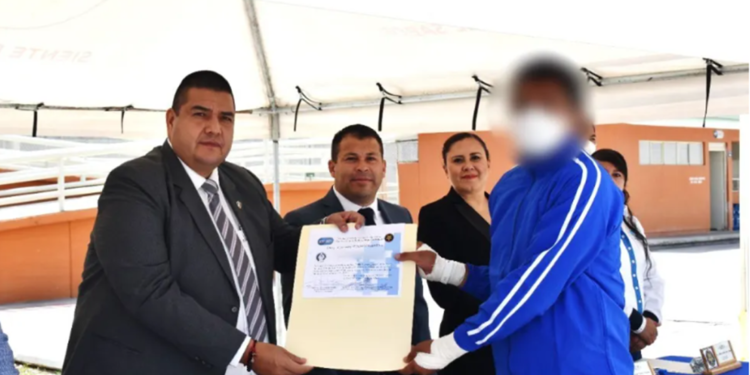 Internos del CePreReSo Valle de Santiago concluyen rehabilitación contra adicciones