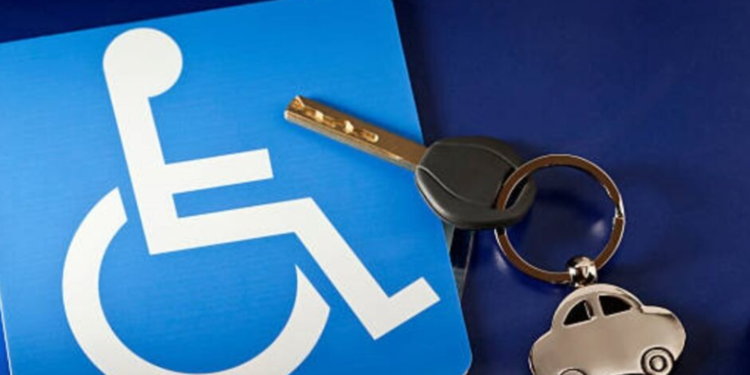 ¿Cómo tramito mi placa vehicular de persona con discapacidad?