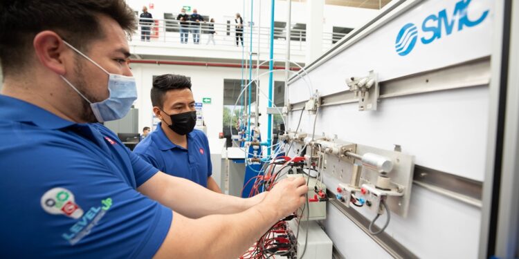 Inauguran el Centro de Innovación AAM-IECA en Silao