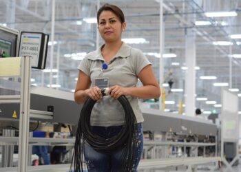 Instalan tomas públicas de agua potable en León