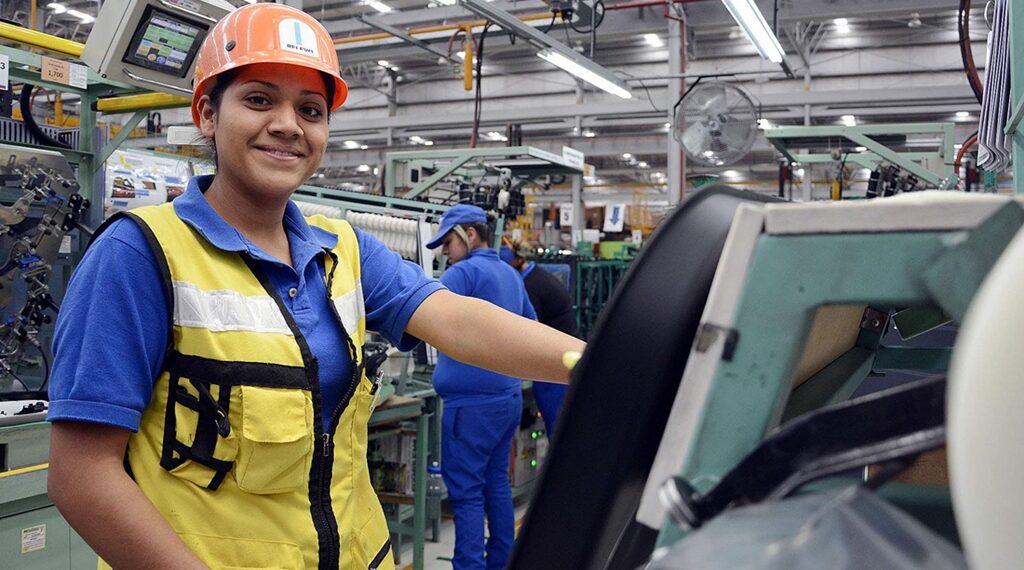 Instalan tomas públicas de agua potable en León