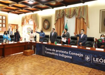 ¿Cómo está integrado el Consejo Consultivo Indígena del Municipio de León?