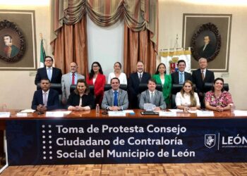 Renuevan Consejo Ciudadano de Contraloría Social de León