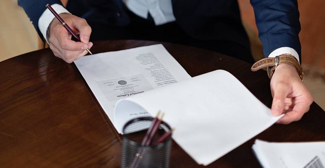 ¿Qué trámites se pueden hacer ante un notario?