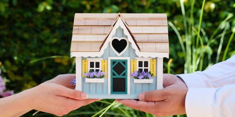 Cambia tu crédito Infonavit a pesos para evitar que incremente tu deuda en 2023