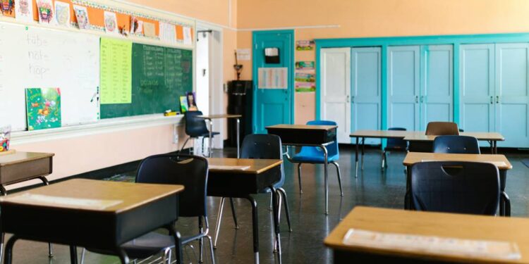 Escuelas de Guanajuato impartirán orientación vocacional con perspectiva de género