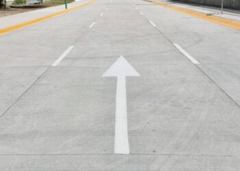 Inician obras de pavimentación en calle Río Mayo, en León; cerrarán vialidad