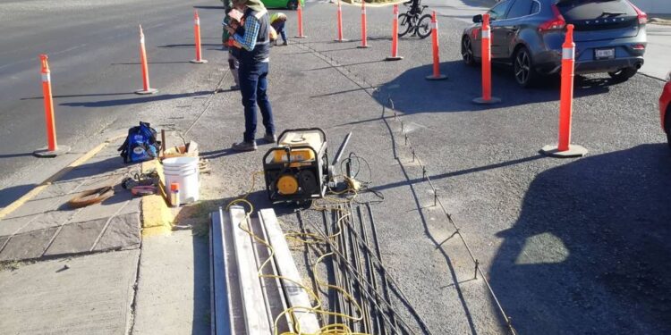 Realizan adecuaciones geométricas al bulevar José María Morelos en León