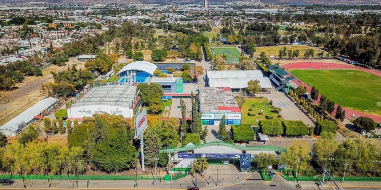 Proponen gratuidad en las unidades deportivas de León durante febrero