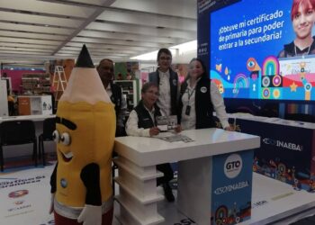 Ofrece INAEBA opción de certificación de educación básica en la Feria Estatal de León