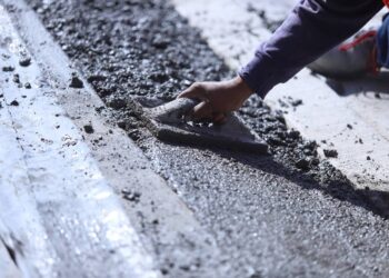 Continúa rehabilitación del bulevar Euquerio Guerrero en Guanajuato capital