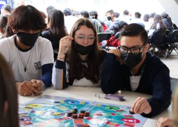 ¡Inscríbete! Lanzan convocatorias de becas para secundaria y nivel superior en Guanajuato