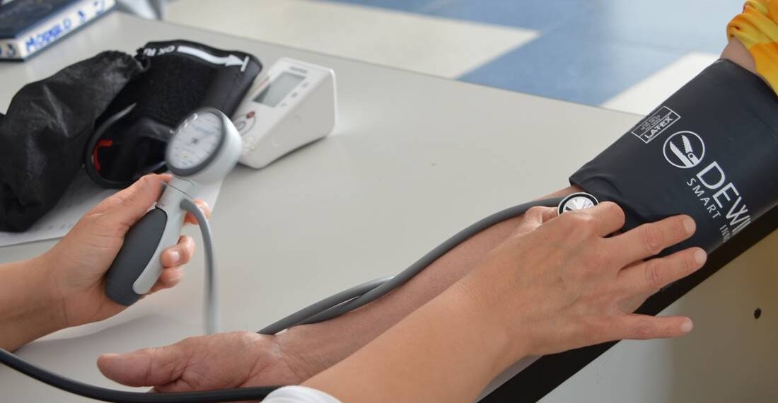 ¿Qué es la hipertensión arterial y cómo afecta el cuerpo?