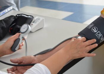 ¿Qué es la hipertensión arterial y cómo afecta el cuerpo?