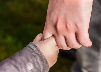 ¿Deseas brindar hogar transitorio a niñas, niños o adolescentes? Súmate al programa Familias Temporales