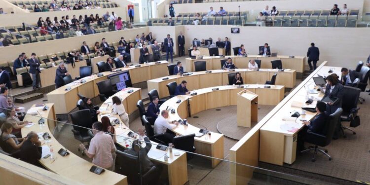 ¿Qué reformas aprobó el Congreso de Guanajuato para fortalecer los derechos de menores?