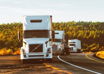 ¿Manejas vehículos de trasporte de carga? Estas son las multas más altas en León