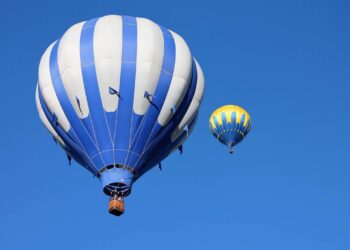 Exhortan a Ayuntamientos de Guanajuato a vigilar actividades de aeronaves y globos aerostáticos