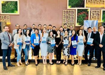 Evita fraudes; contrata a un agente inmobiliario acreditado