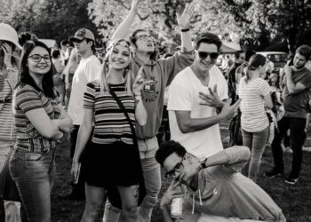 ¿Cuáles son las actividades por el Mes de las Juventudes en León?