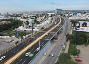 En León, abren puente Talabarteros y anuncian obra del puente Transportistas