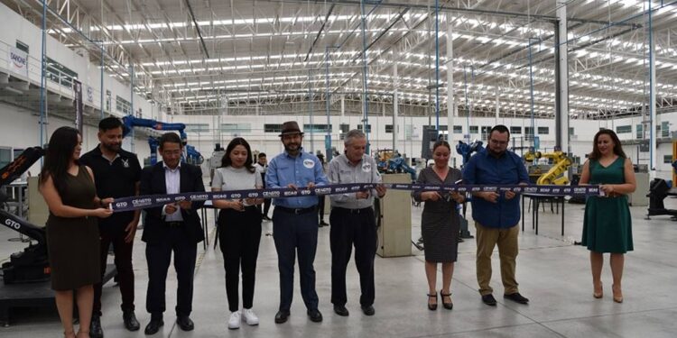 Abre IECA dos nuevos centros para dar capacitación en alta tecnología en Salamanca