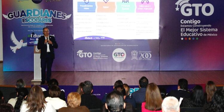 ¿En qué consiste el programa Guardianes Escolares de Guanajuato?