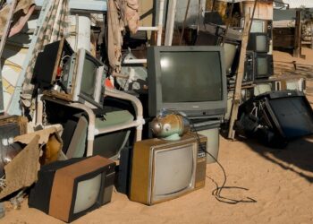 ¿Tienes aparatos electrónicos que ya no uses? Llévalos al RecicLeón 2023