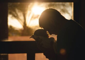 Ampliación del permiso de paternidad a 20 días: ¿En qué va el tema?