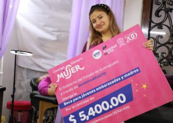 Todavía estás a tiempo de aplicar a la Beca para Embarazadas y Madres