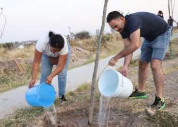 Infractores viales de León conmutan multas por servicio comunitario