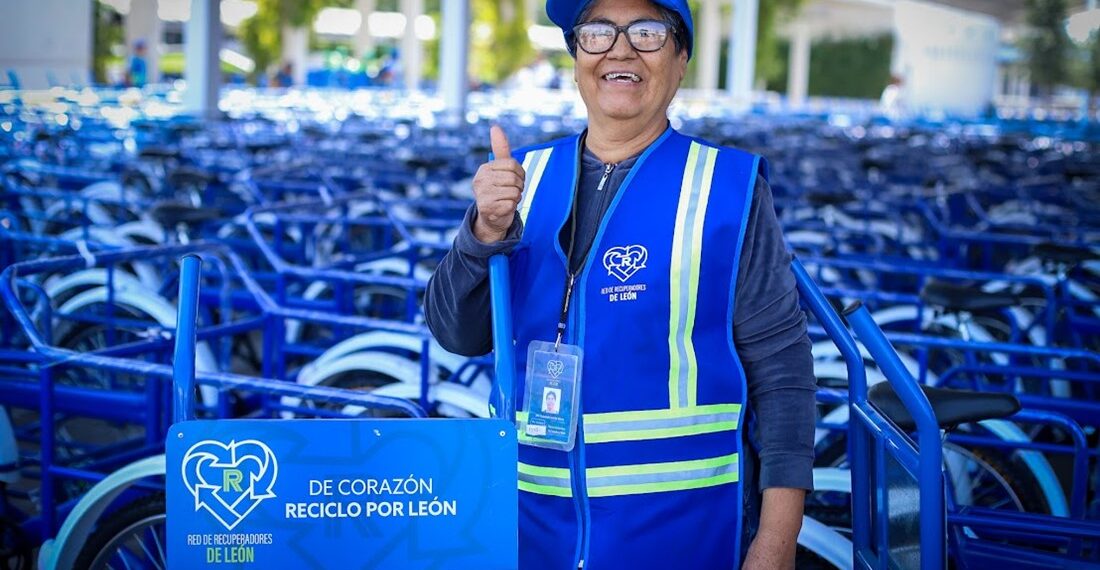 Equipan a recuperadores de León; aprovechan más de 19 mil toneladas de material reciclable