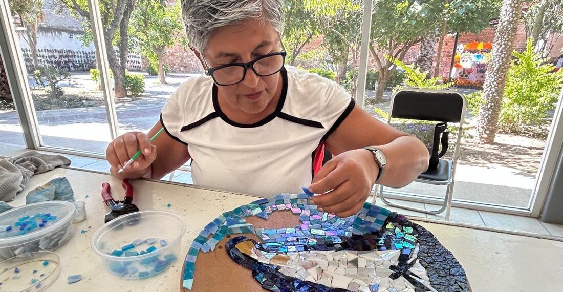 ¿Qué actividades para adultos mayores brindan los Espacios de Desarrollo del DIF León?