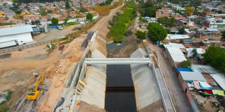 ¿Cuándo concluirá la obra del Puente de Las Ánimas en Irapuato?