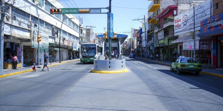 ¿Qué acciones ha realizado el Gobierno de León para el reordenamiento de la avenida Miguel Alemán?