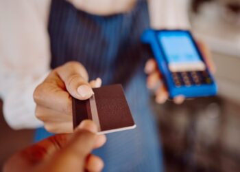 ¿Tomarás vacaciones esta semana? Considera estas medidas para prevenir robos en tu vivienda