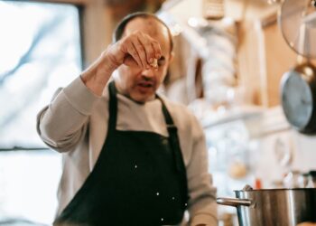 Lanza UTL Licenciatura en Gastronomía para mayores de 50 años