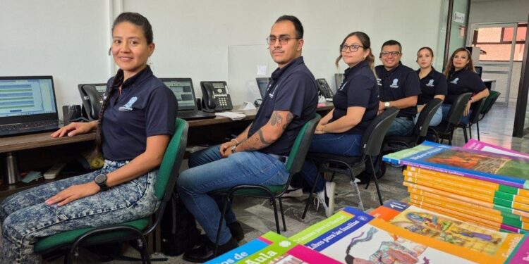 ¡Termina tu primaria o secundaria mediante un solo examen!