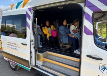 Inició operaciones nueva ruta del TUI en León; ¿a quién beneficia?
