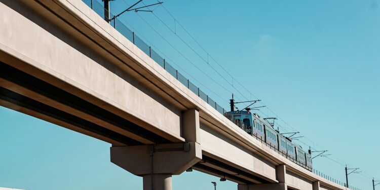 Anuncian en León la construcción de un metro elevado; esto es lo que se sabe del proyecto