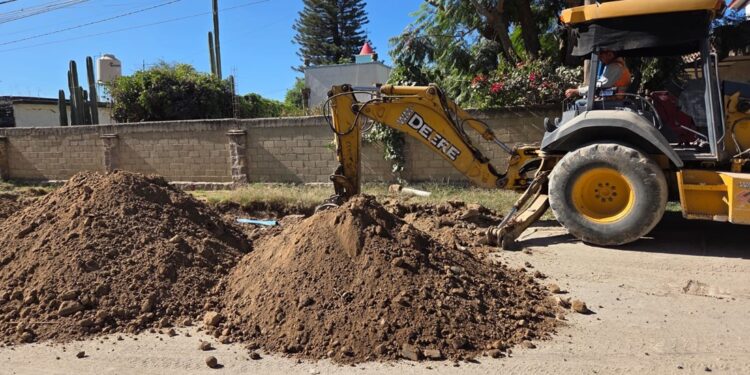 Gobierno de León inicia obras en Arboledas de los López; ¿cuándo concluirán?