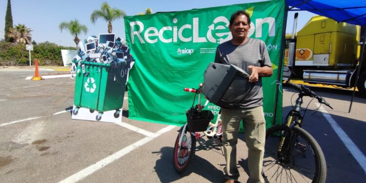 ¡Lleva tus aparatos electrónicos en desuso al RecicLeón 2025!
