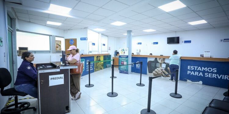 Celebran CICEG, CANAICAL y CICEJ la exclusión del calzado terminado vía RFE