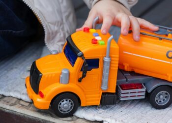 ¡Súmate a la colecta de juguetes del DIF León para celebrar a niñas y niños!