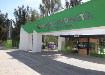 ¿Qué actividades deportivas y recreativas puedes disfrutar en el Parque Chapalita de León?