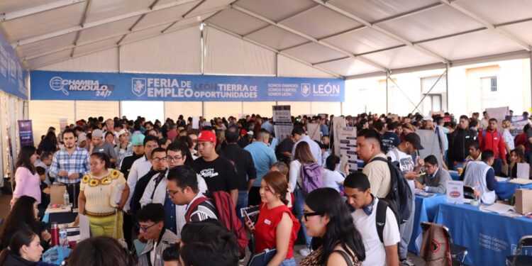 ¿Buscas trabajo en León? Este martes 16 de junio se realizará una Feria de Empleo